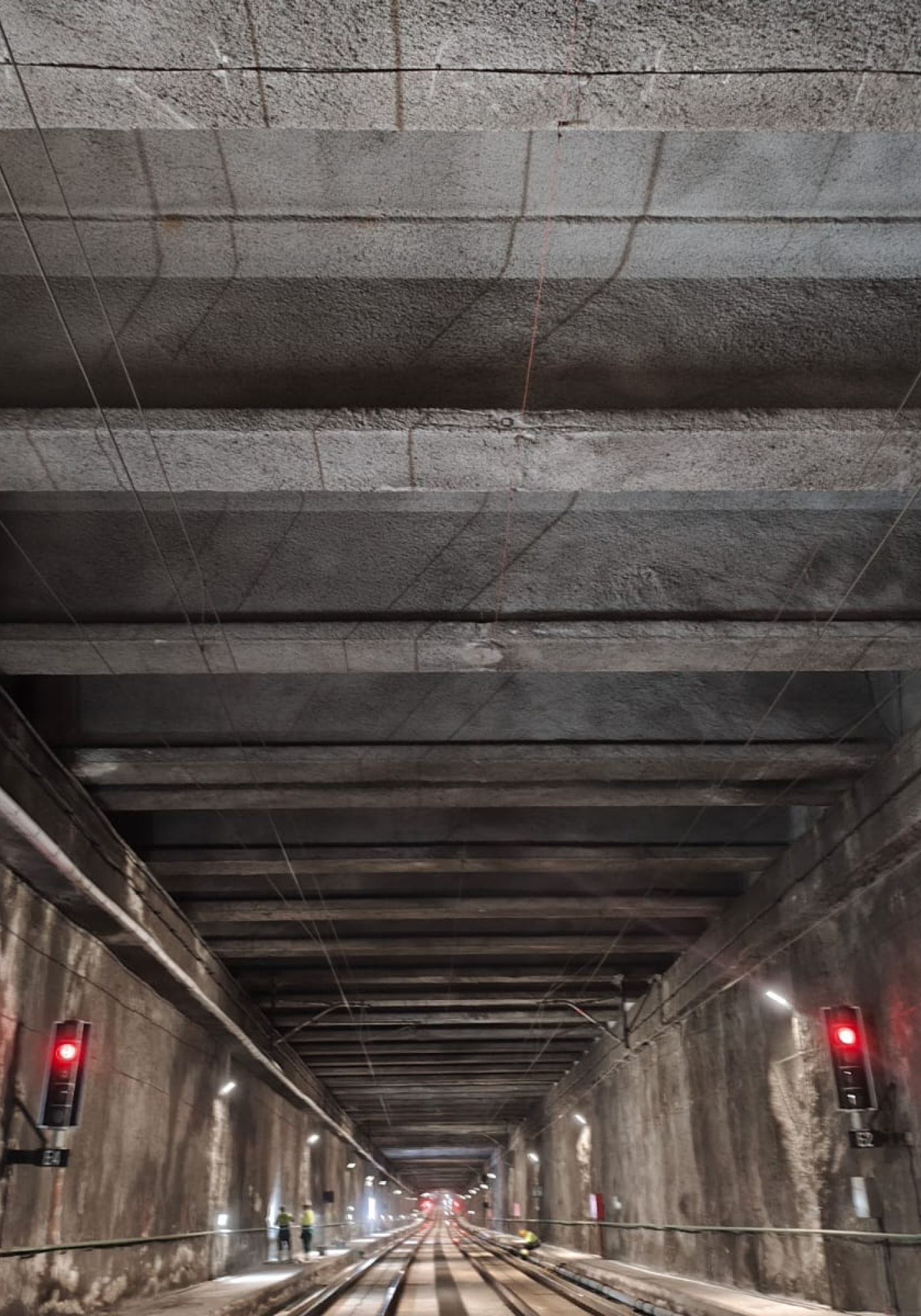 Inicio 20 Reparación del túnel nº 10 de la Línea de Alta Velocidad